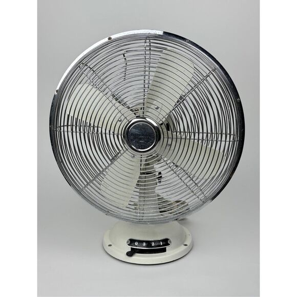 Vtg Better Homes & Gardens 12in Retro Metal 3 Speed Table Fan White Discontinued - Picture 1 of 9